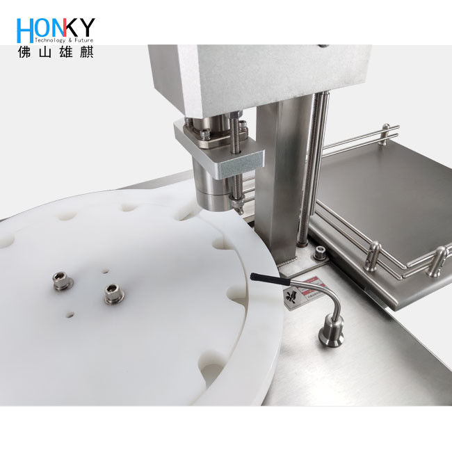 Настольная полуавтоматическая машина для заполнения и закрытия флаконов 10 мл с высокоточным керамическим поршневым насосом для заполнения фармацевтической жидкости